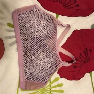 Victoria’s Secret - The Ultimate Cross Train bra